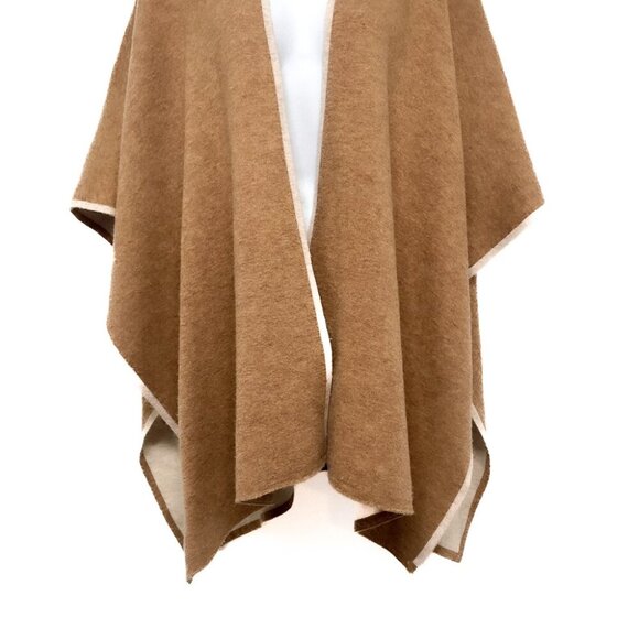 Kerisma Karyn II Wrap Reversible Shawl Sweater Poncho Two Tone Tan Ecru Tobacco - Picture 8 of 12